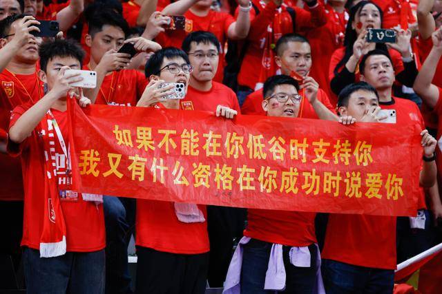 尤文图斯与拉齐奥比赛阵容：穆阿尼和麦肯尼出战